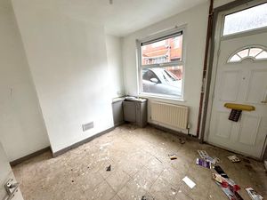 Photo 5- click for photo gallery